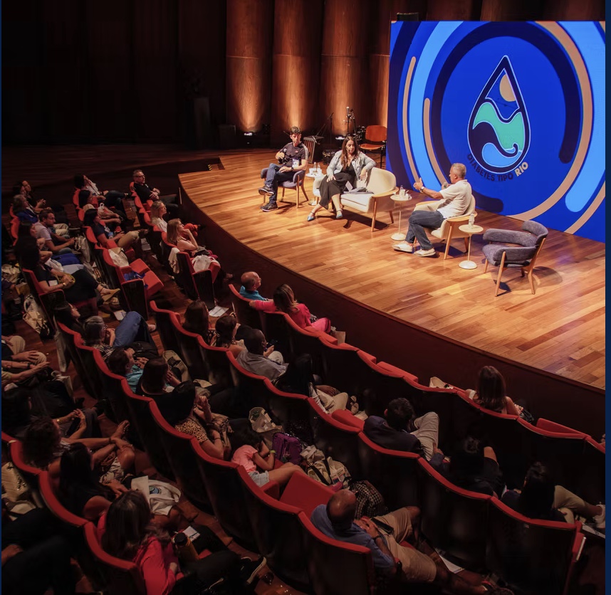 Palco e plateia do Diabetes Tipo Rio na Cidade das Artes